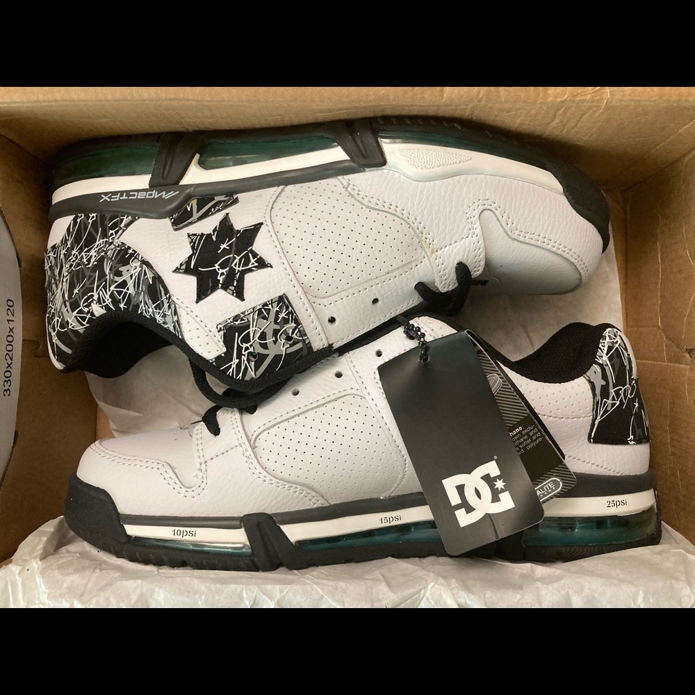 DC Shoes Command FX Robbie Maddison New Old Stock NIB Never Worn Men’s Size 9.5